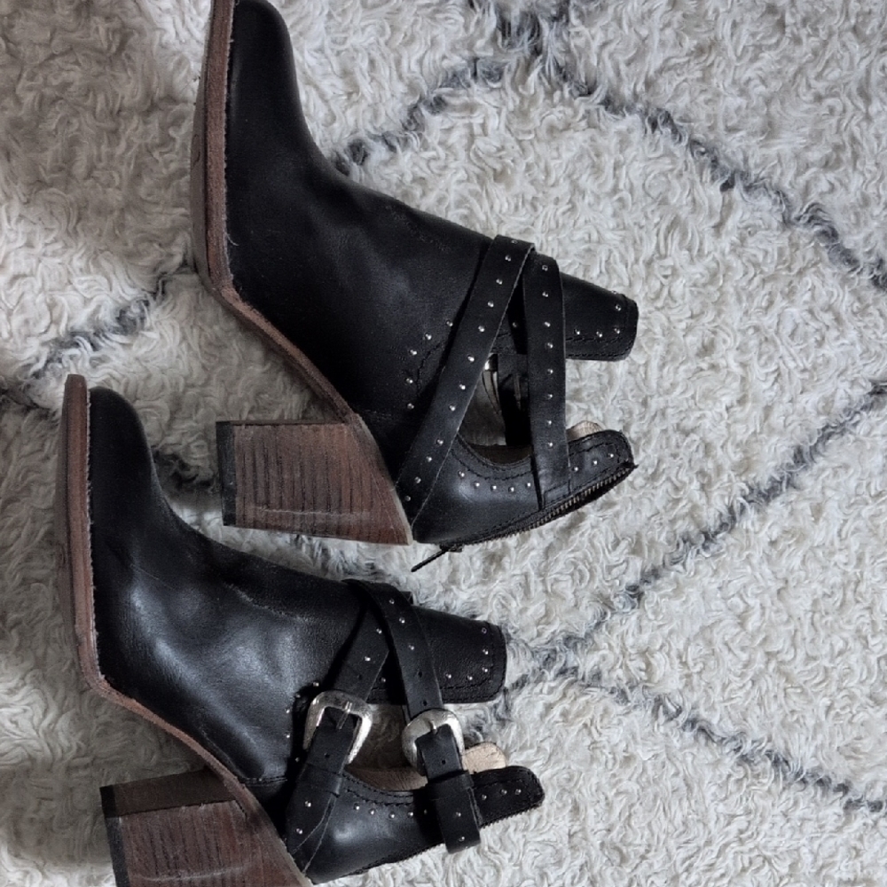 Women's Black Ankle Boots